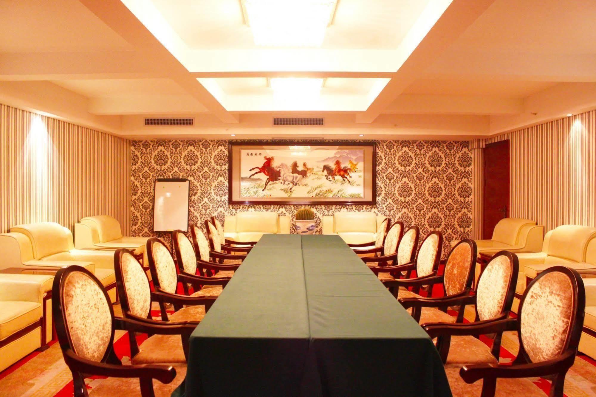 New Beacon Runfeng International Hotel 武汉 外观 照片
