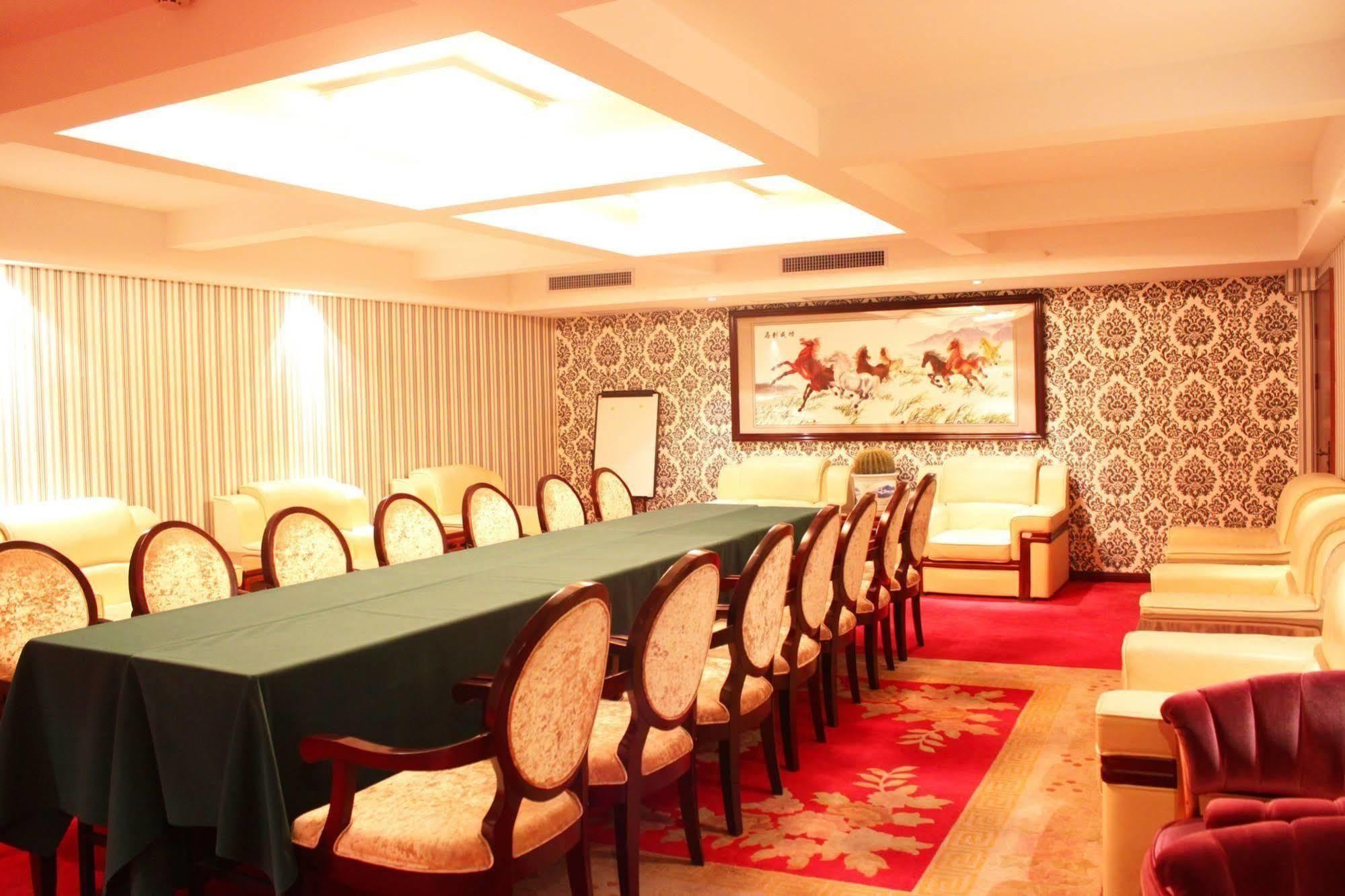 New Beacon Runfeng International Hotel 武汉 外观 照片
