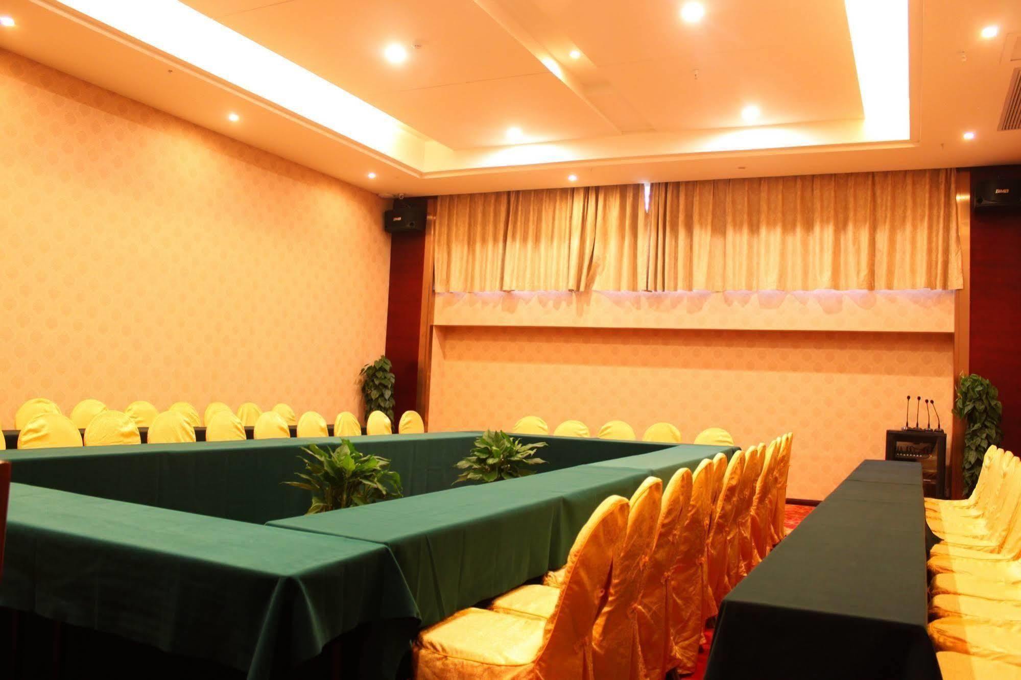 New Beacon Runfeng International Hotel 武汉 外观 照片