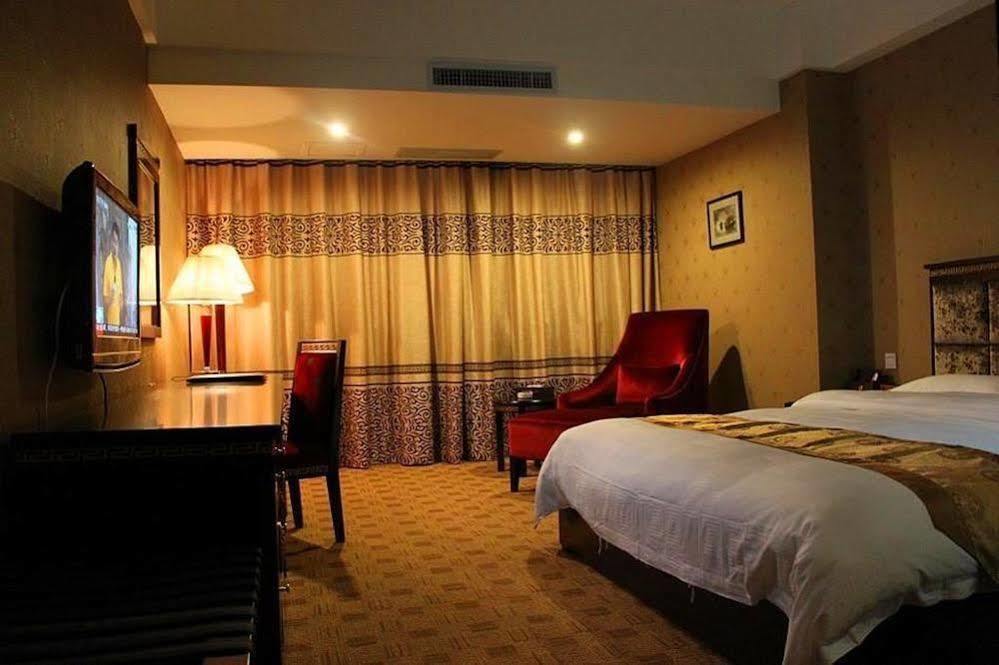 New Beacon Runfeng International Hotel 武汉 外观 照片